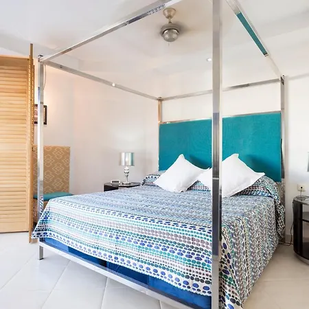 Atlas Tenerife By Enjoyahome Lodge Los Cristianos (Tenerife)
